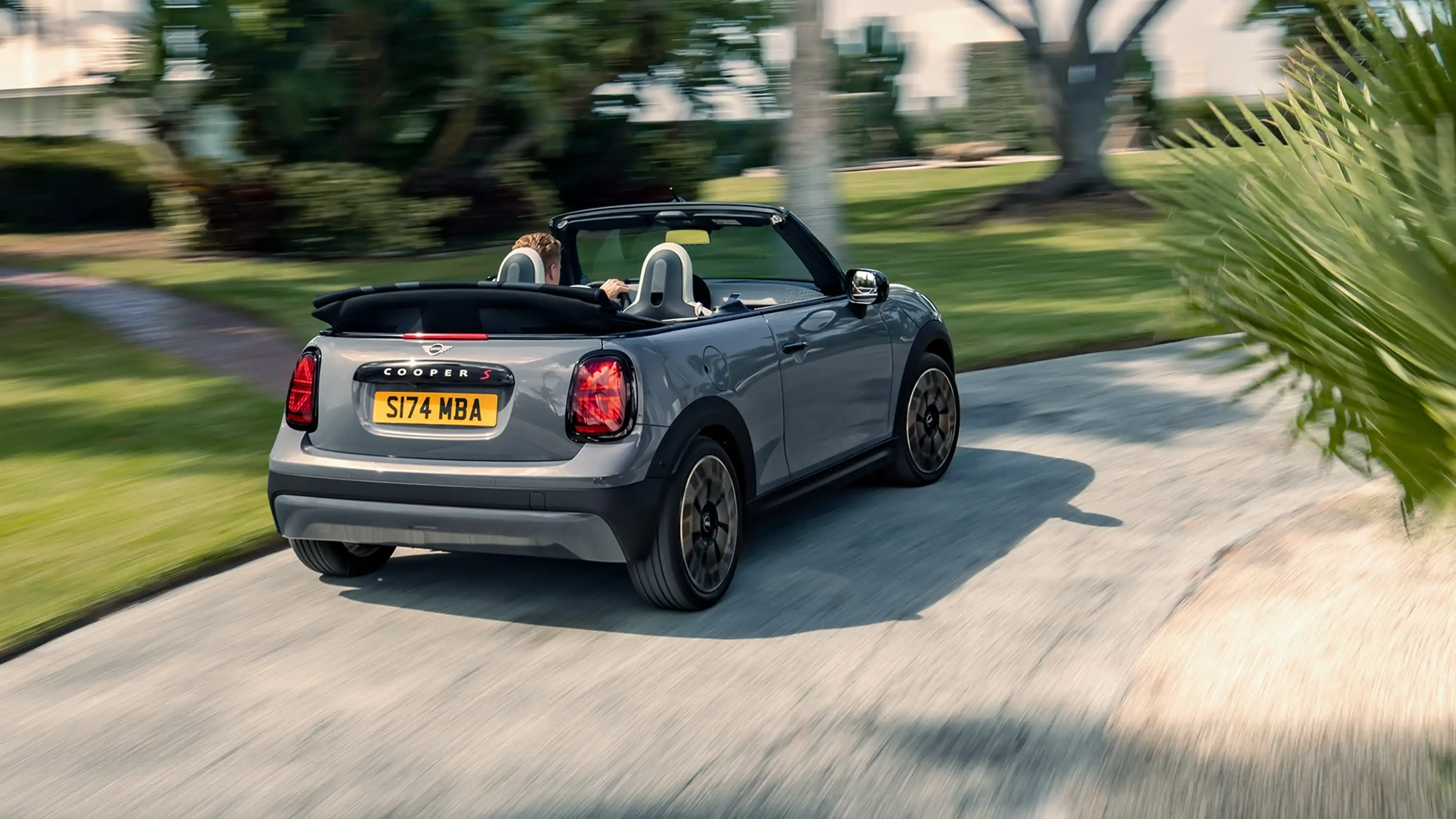 MINI Cabrio – oversigt – set fra siden