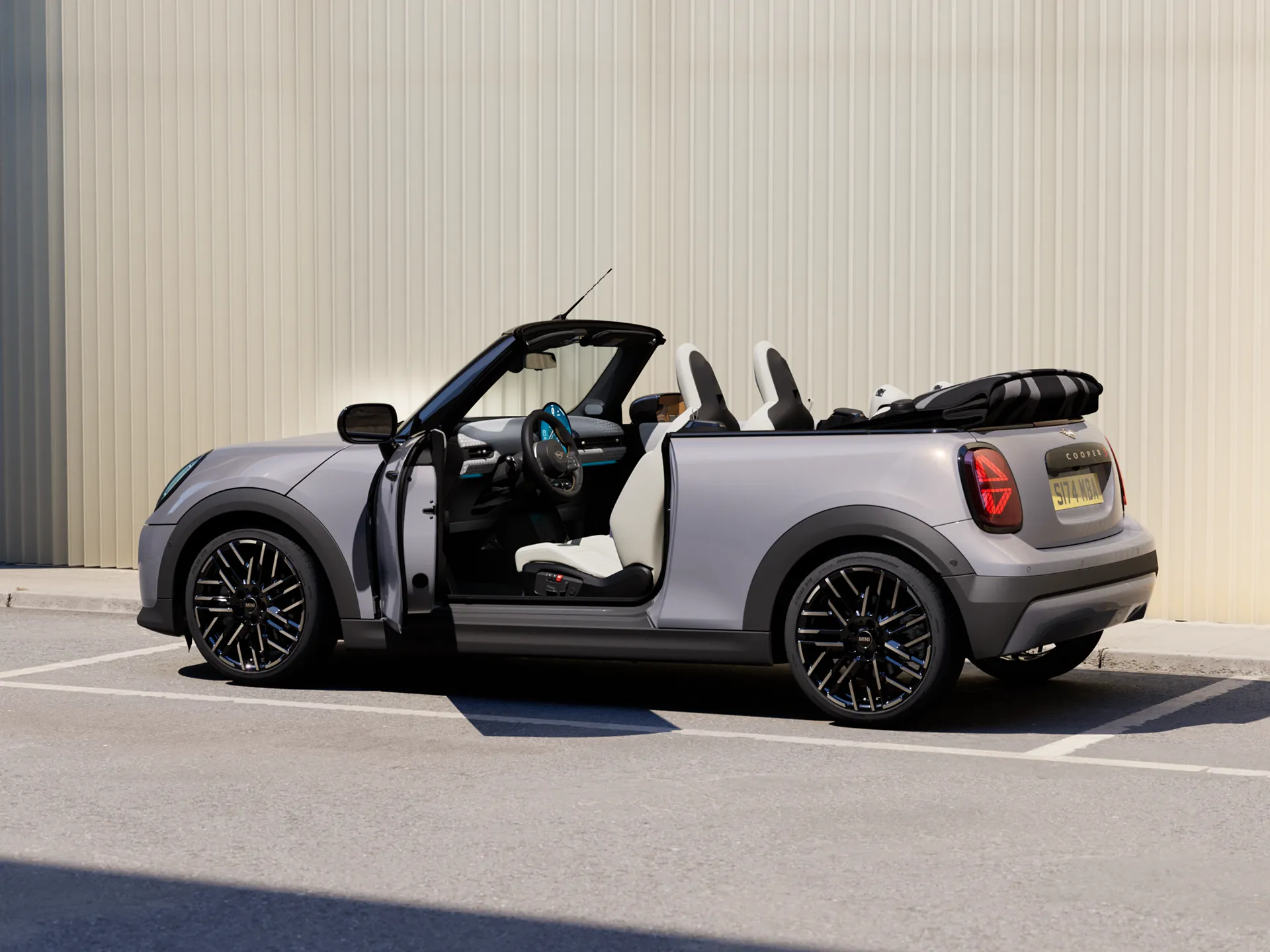 MINI Cabrio – teaser – varianter og priser