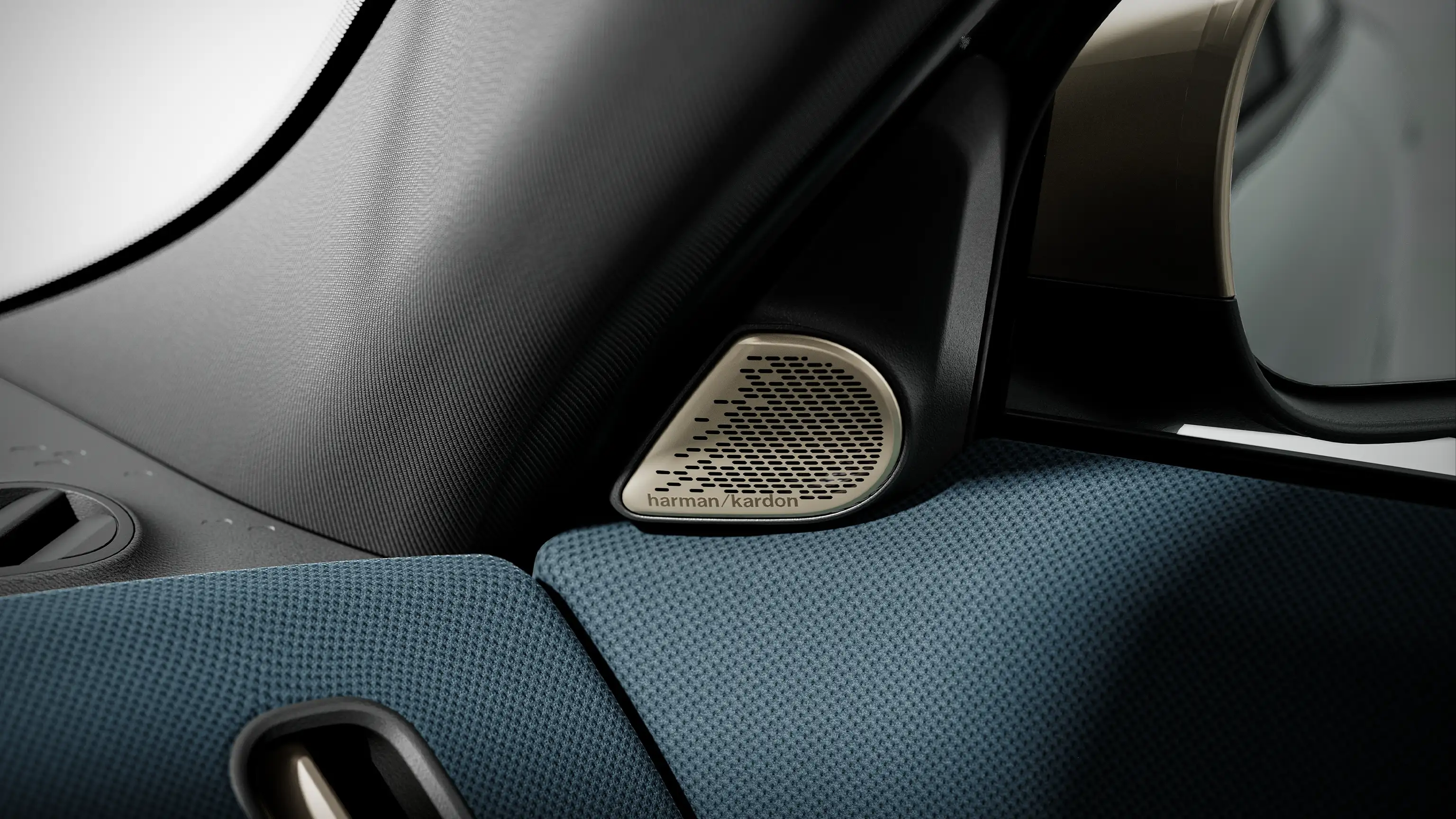 Fuldelektrisk MINI Countryman – Video-lyd-system