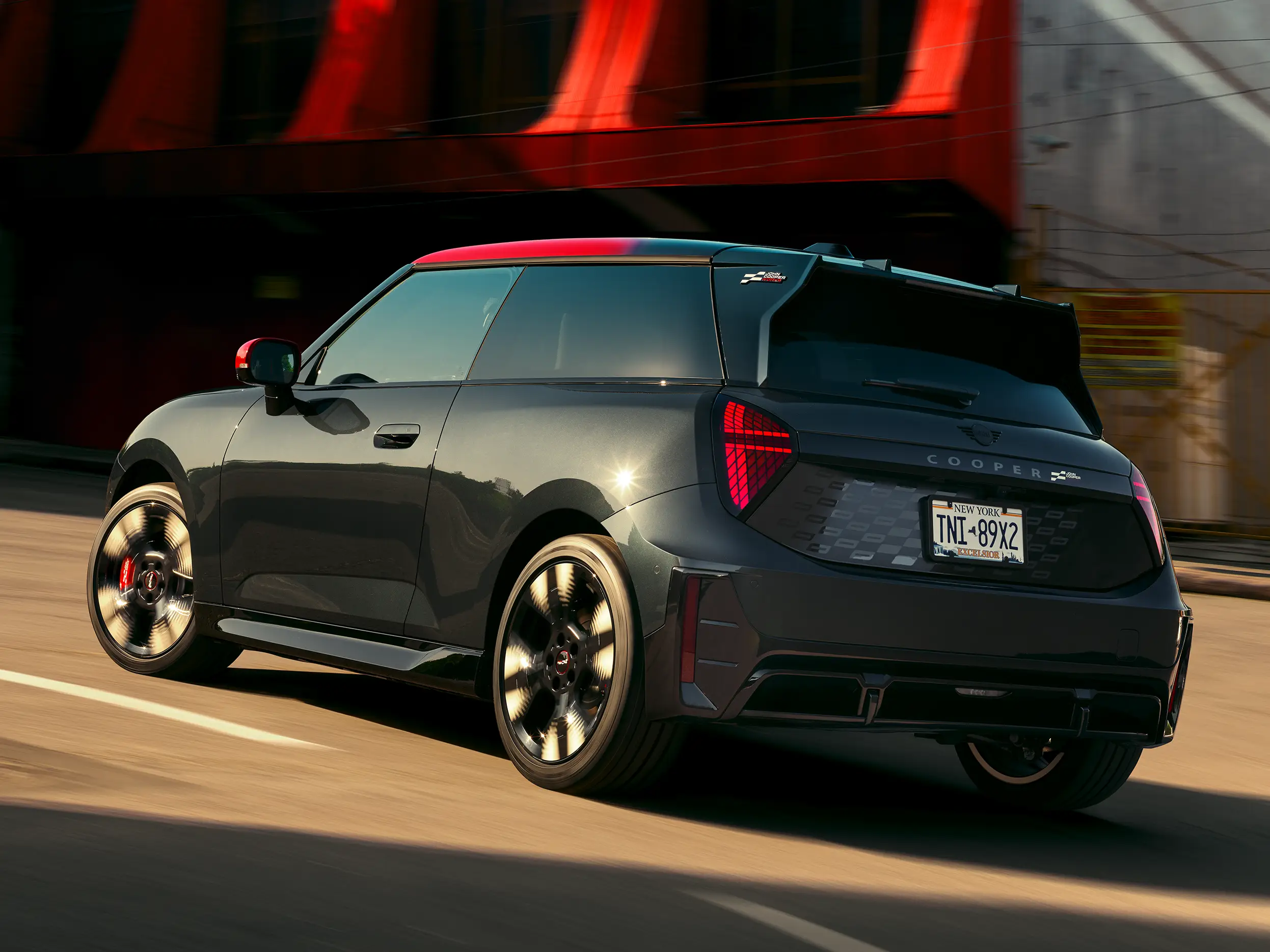 MINI John Cooper Works - J01 JCW set forfra