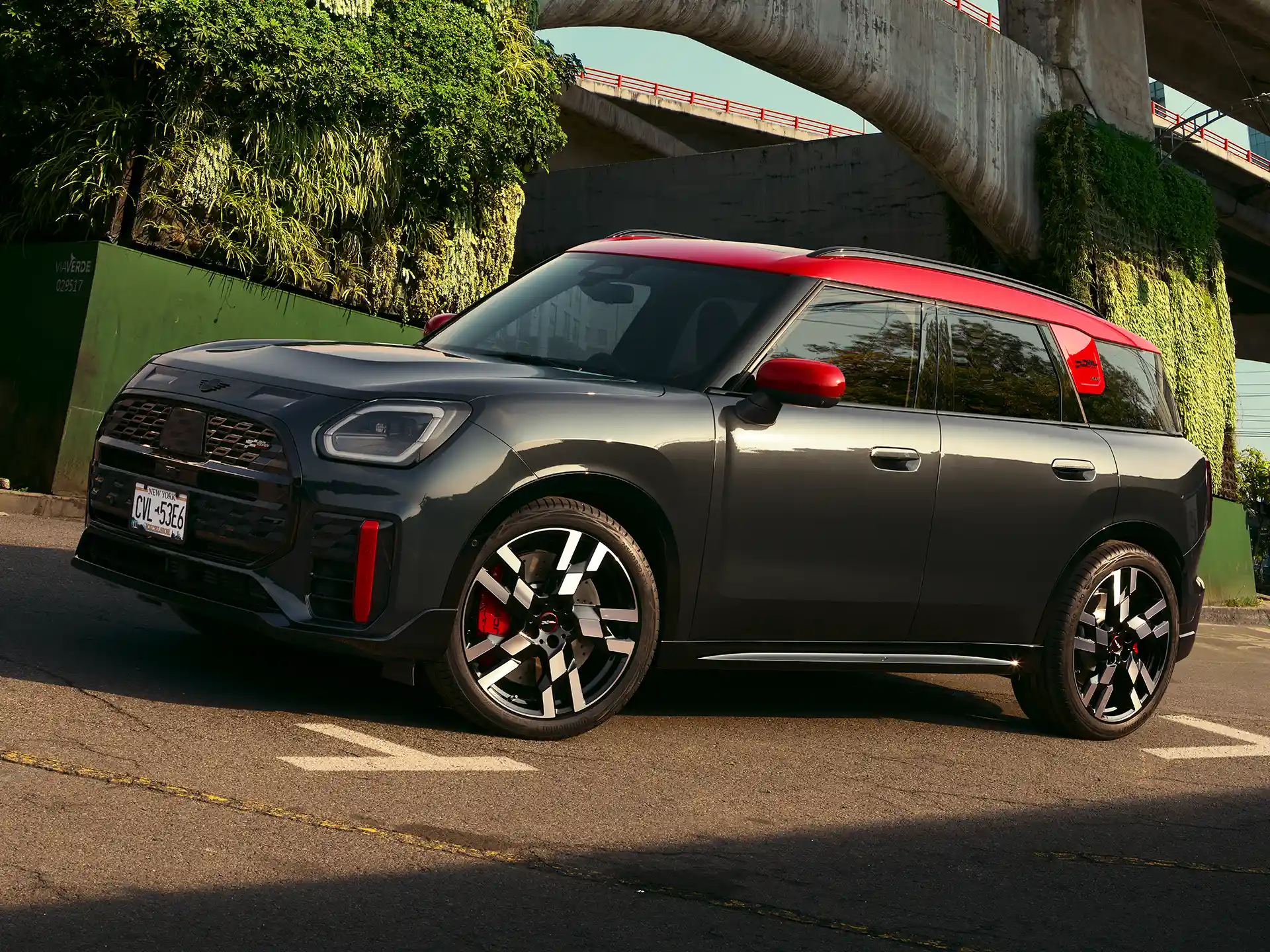 MINI John Cooper Works - U25 JCW set fra siden