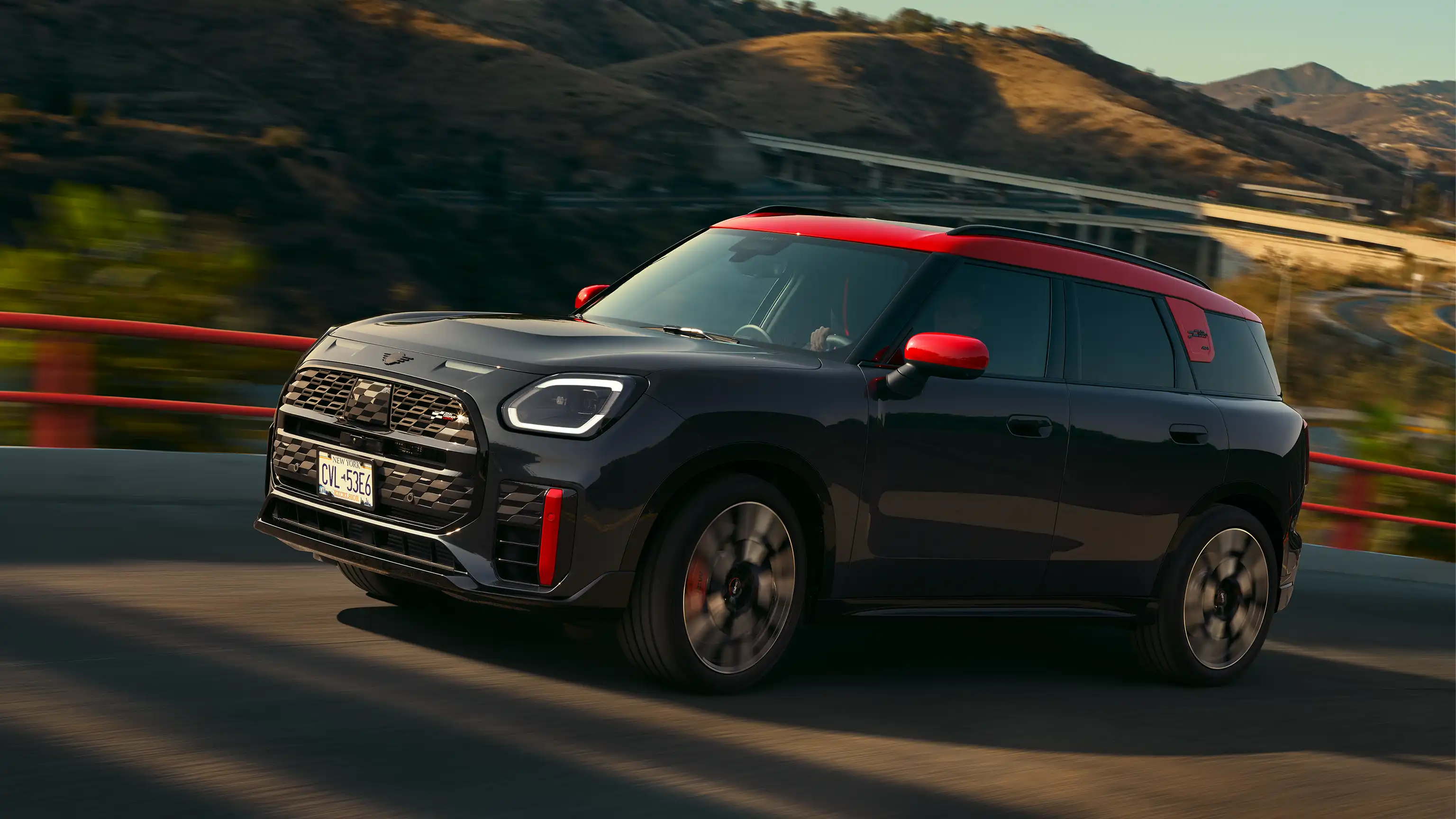 MINI John Cooper Works - U25 JCW set fra siden