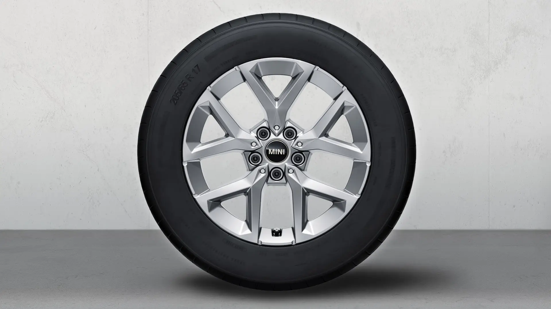 17'' fælge med Y-eger i design 896 - refined silver