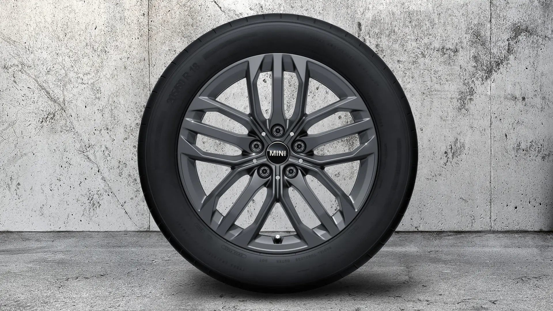 18'' JCW MED DOBBELTEGER I DESIGN 879 (FROZEN GUNMETAL GREY).
