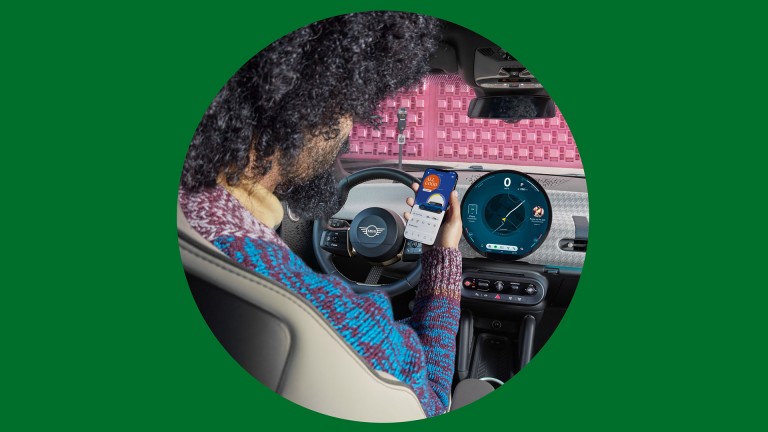 MINI connected-basispakke – fjernopgraderinger af service