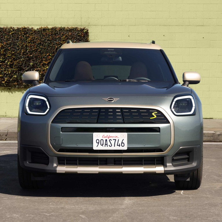Fuldelektrisk MINI Countryman – mosaik – eksteriør